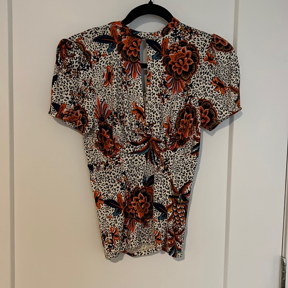 Free people shirt size xs/s